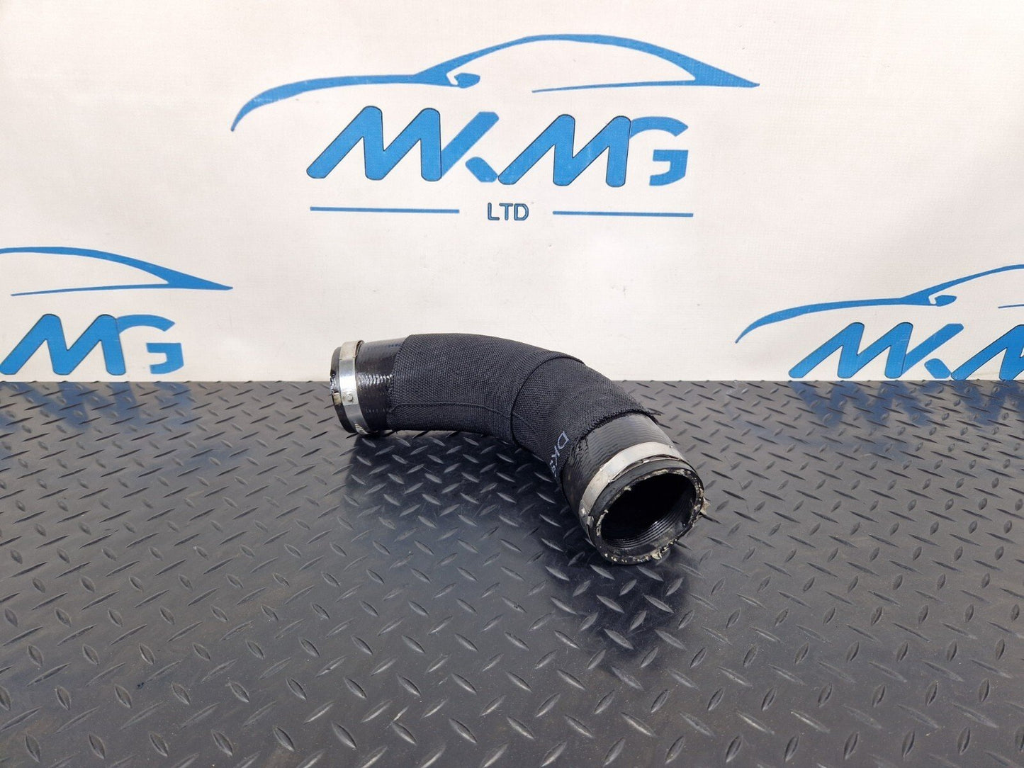 10-18 AUDI A7 4G S-LINE INTERCOOLER PIPE 4G0145737AG