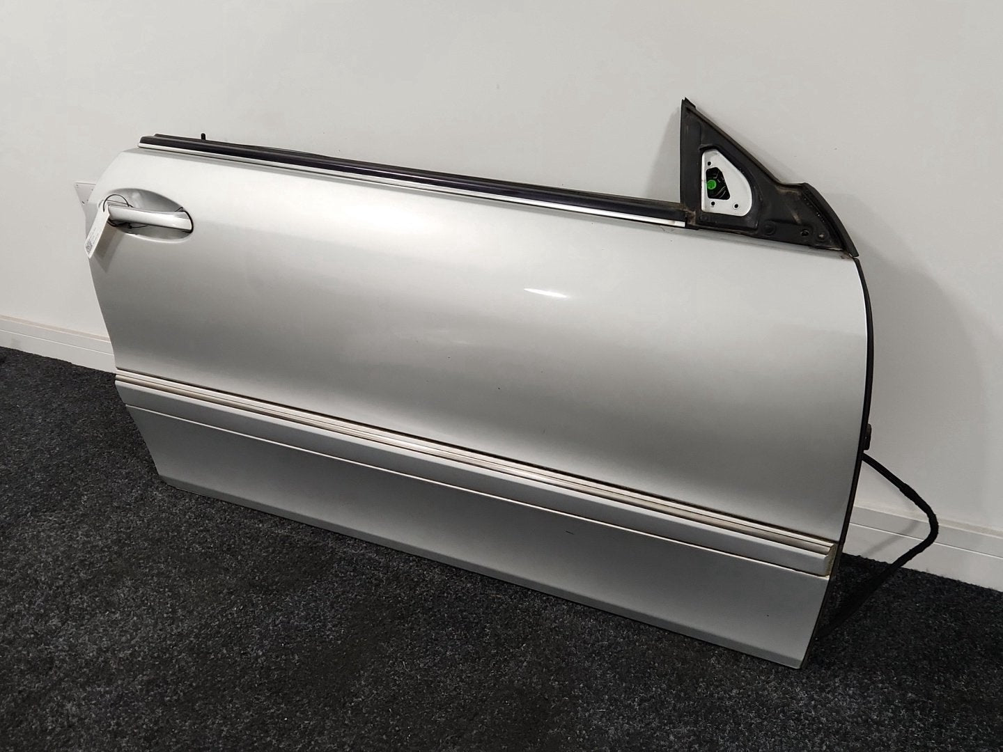 Mercedes CLK-Class C209 Convertible Front Right Complete Door in Iridium Silver