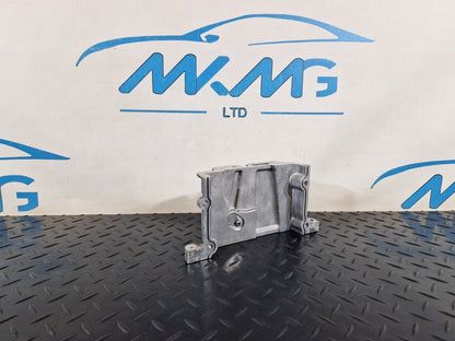 15-18 AUDI A7 4G GENUINE V6 3.0TDI CRT CYLINDER HEAD END PLATE 059109122T