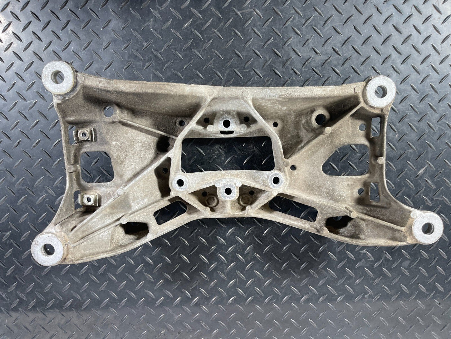 16-23 AUDI A5 F5 SPORTBACK S-LINE GEARBOX MOUNT BRACKET 8W0399262AE