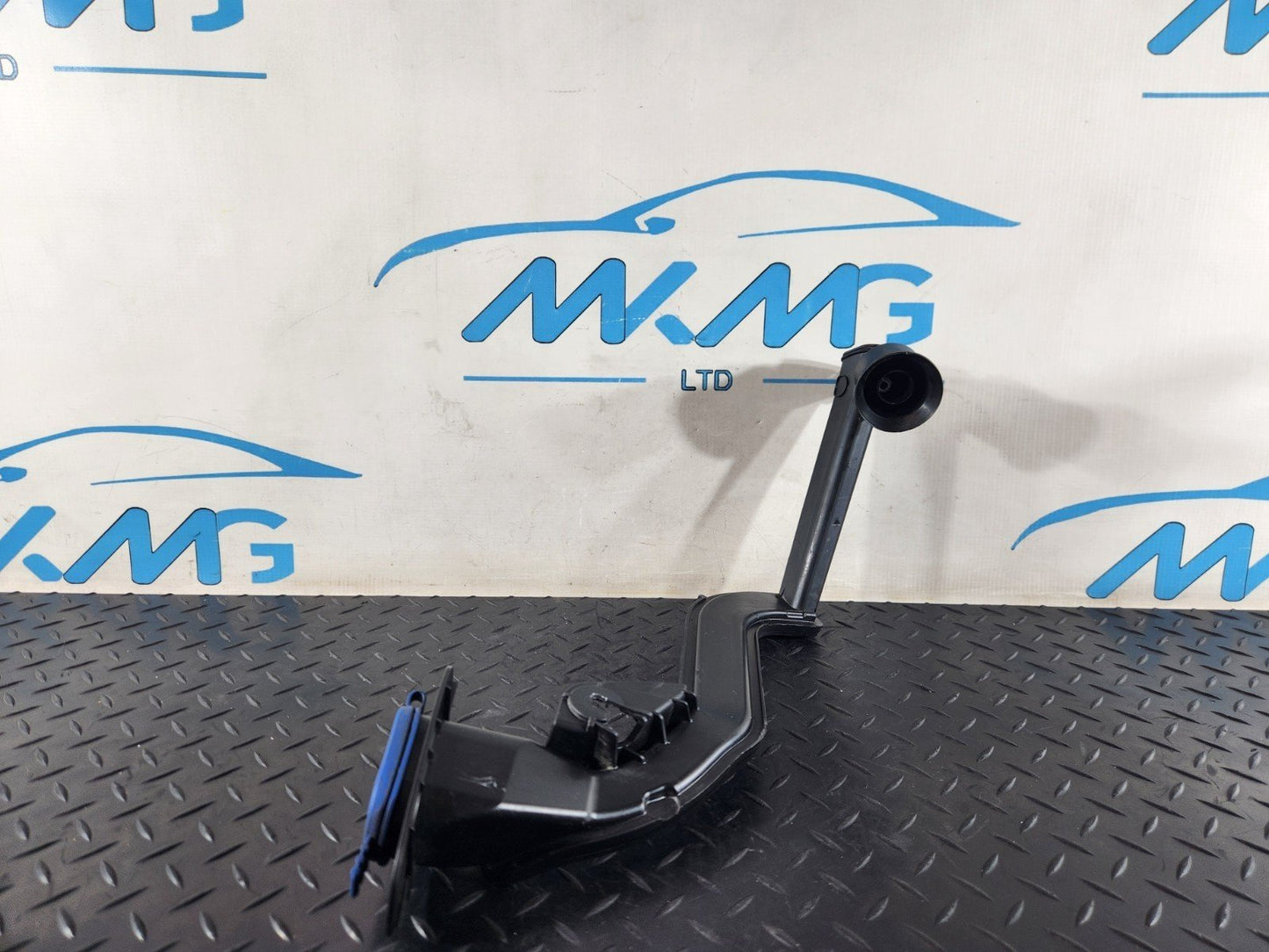 16-22 MERCEDES BENZ X253 WINDSCREEN WASHER BOTTLE FILLER NECK A2138600164
