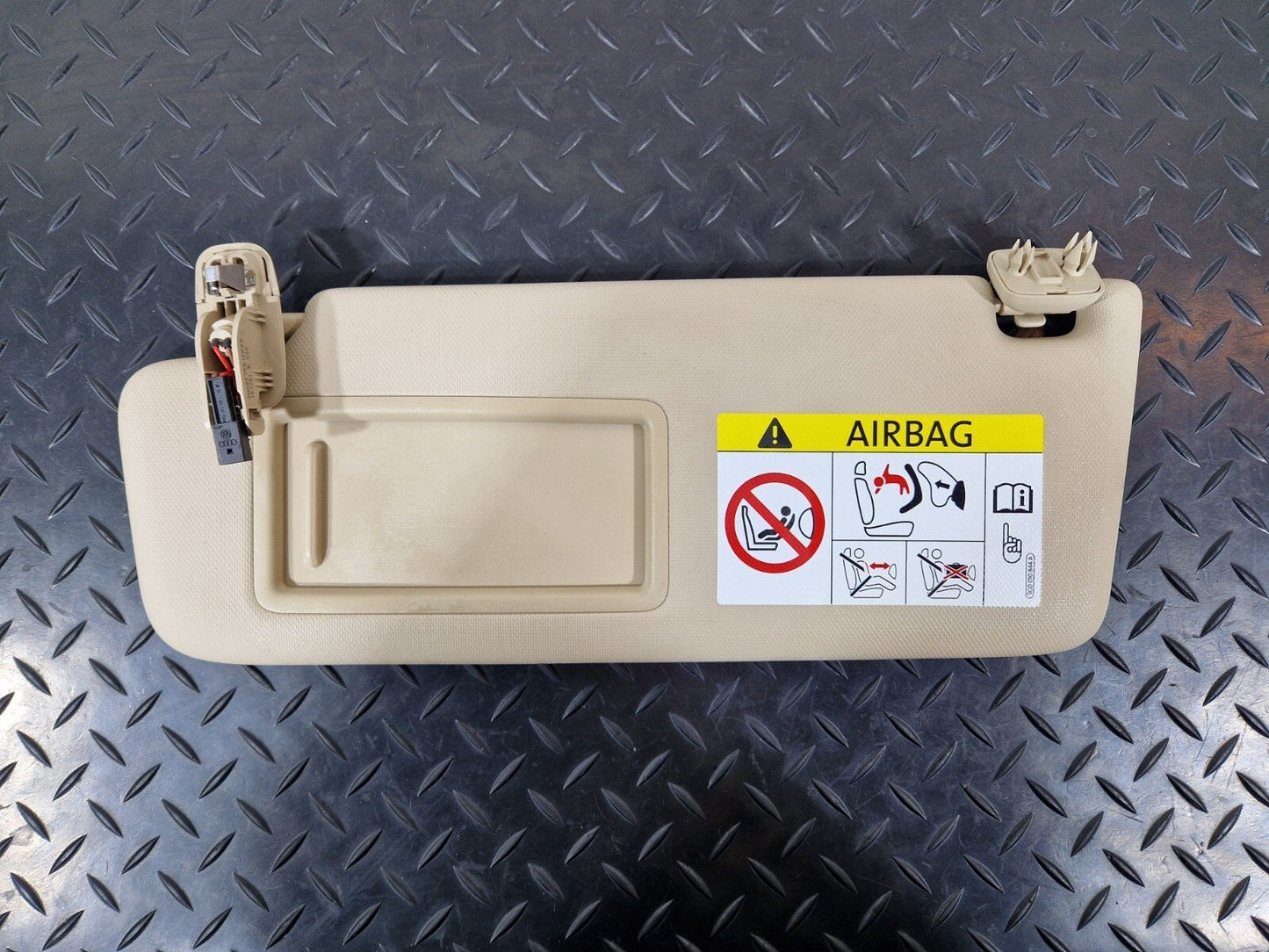 16-24 AUDI A5 F5 FRONT LEFT PASSENGER SIDE SUN VISOR 5G0010844A