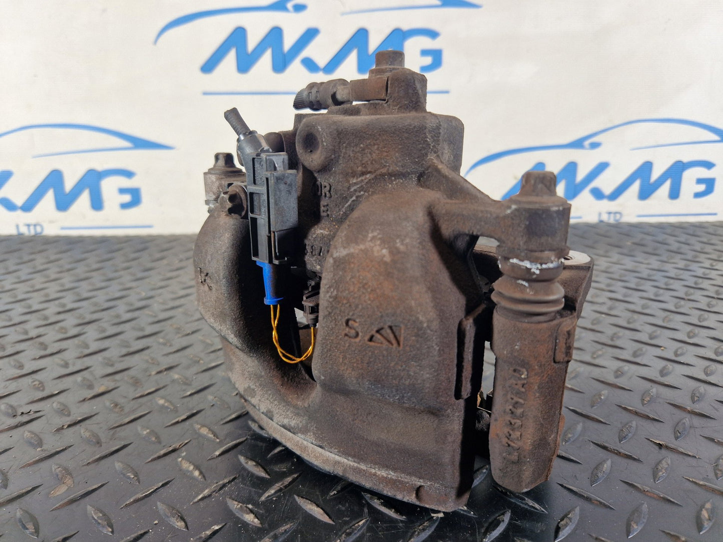2019 Mercedes-Benz B200d B-Class W247 SUV Brake Caliper Spring A1774215200