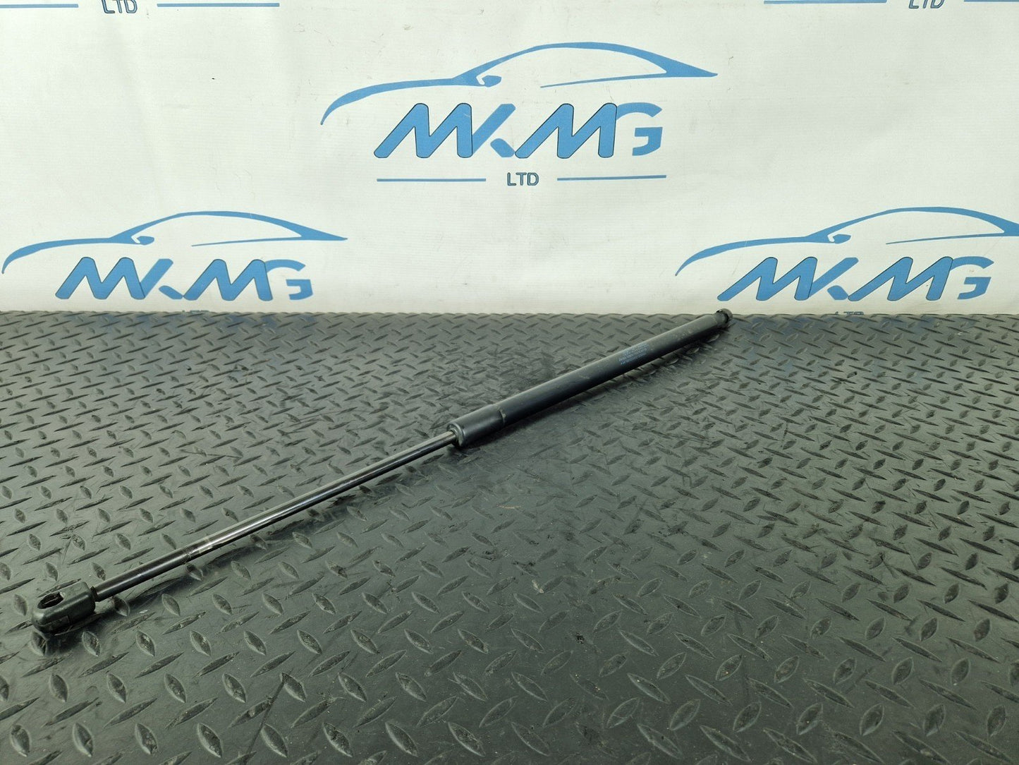 14-23 MERCEDES VITO W447 GENUINE OEM TAILGATE BOOT HATCH GAS STRUT A4479800264