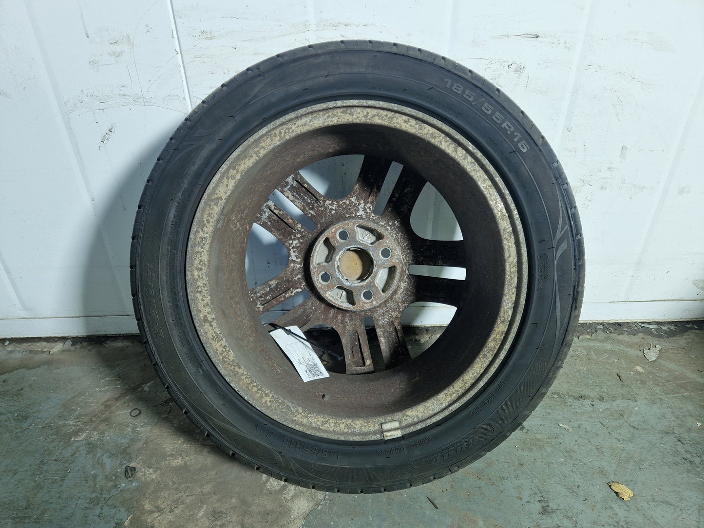 Honda Jazz 16" Alloy Wheel with Tyre ~5mm 185/55/16 SAA560C