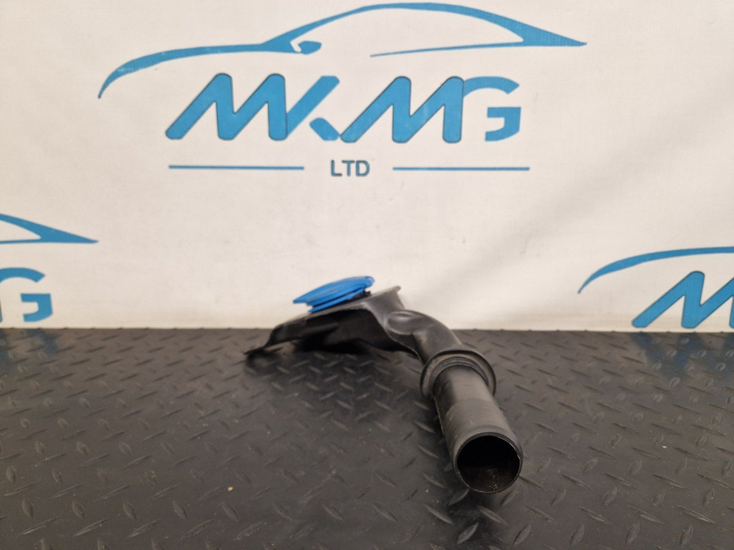 16-20 AUDI Q7 4M GENUINE WASHER FLUID TANK RESERVOIR NECK CAP 4M0955463