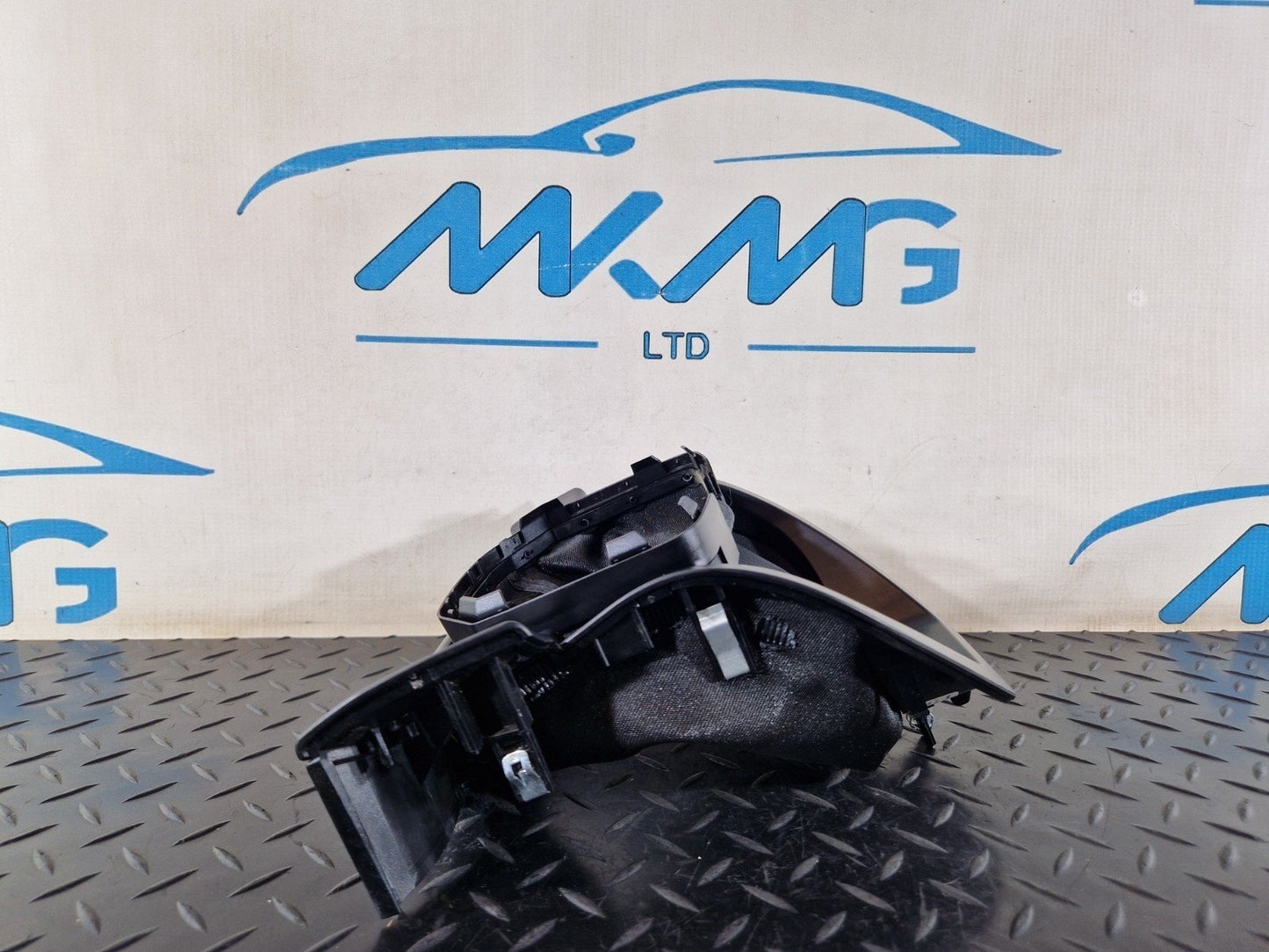 16-19 MERCEDES BENZ GLE W166 OEM STEERING WHEEL COLUMN SURROUND TRIM A1666803407
