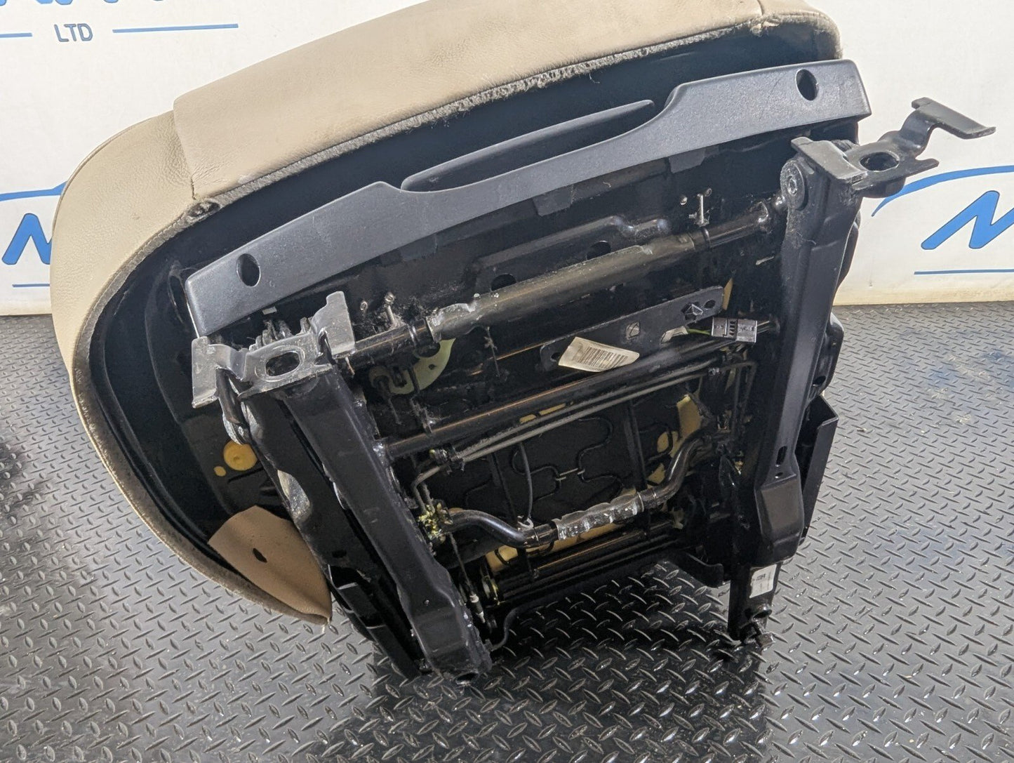 10-13 BMW X5 E70 LCI REAR RIGHT O/S DRIVER SEAT
