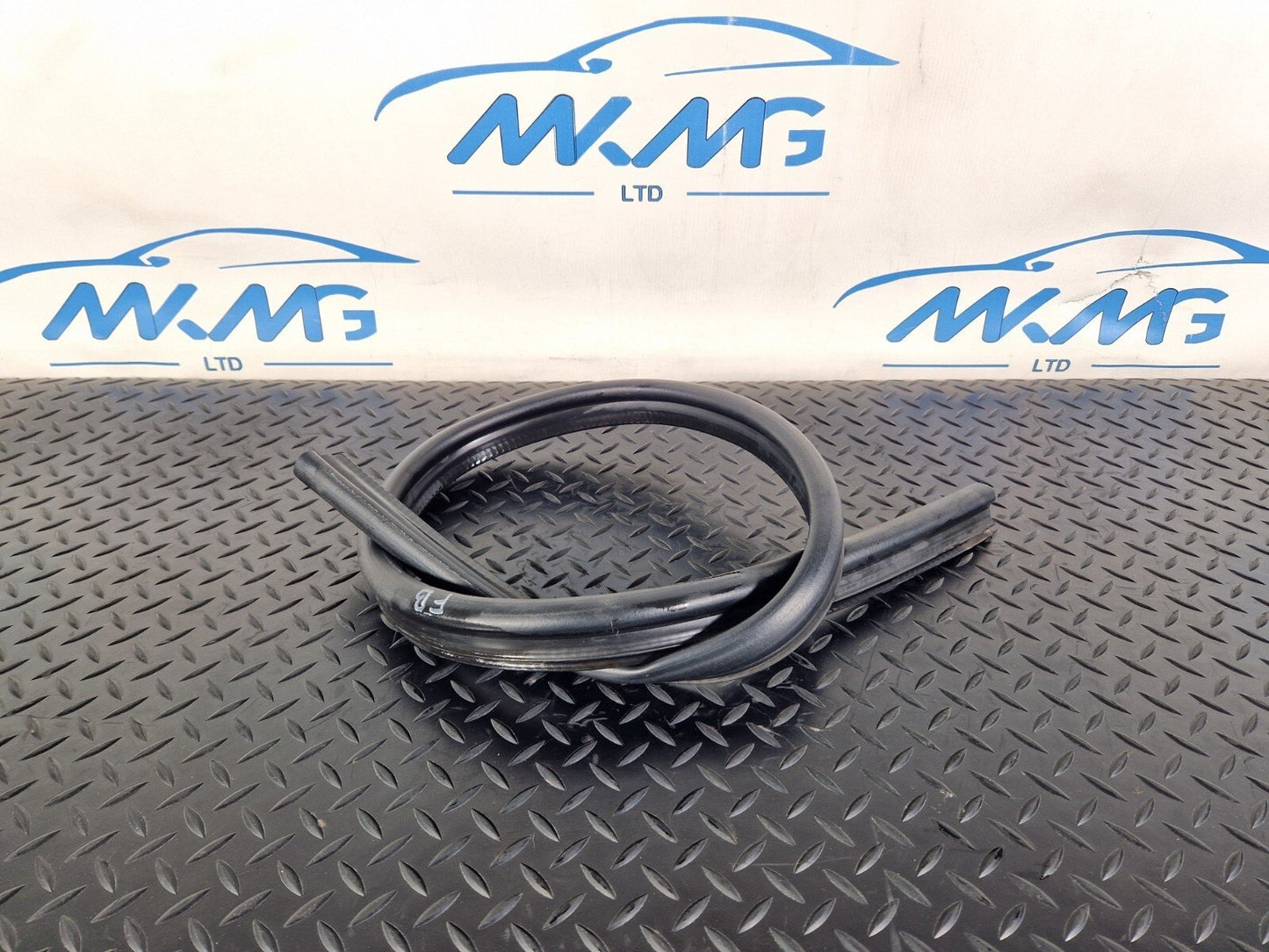 Audi Unknown Part Type 8W0823723A