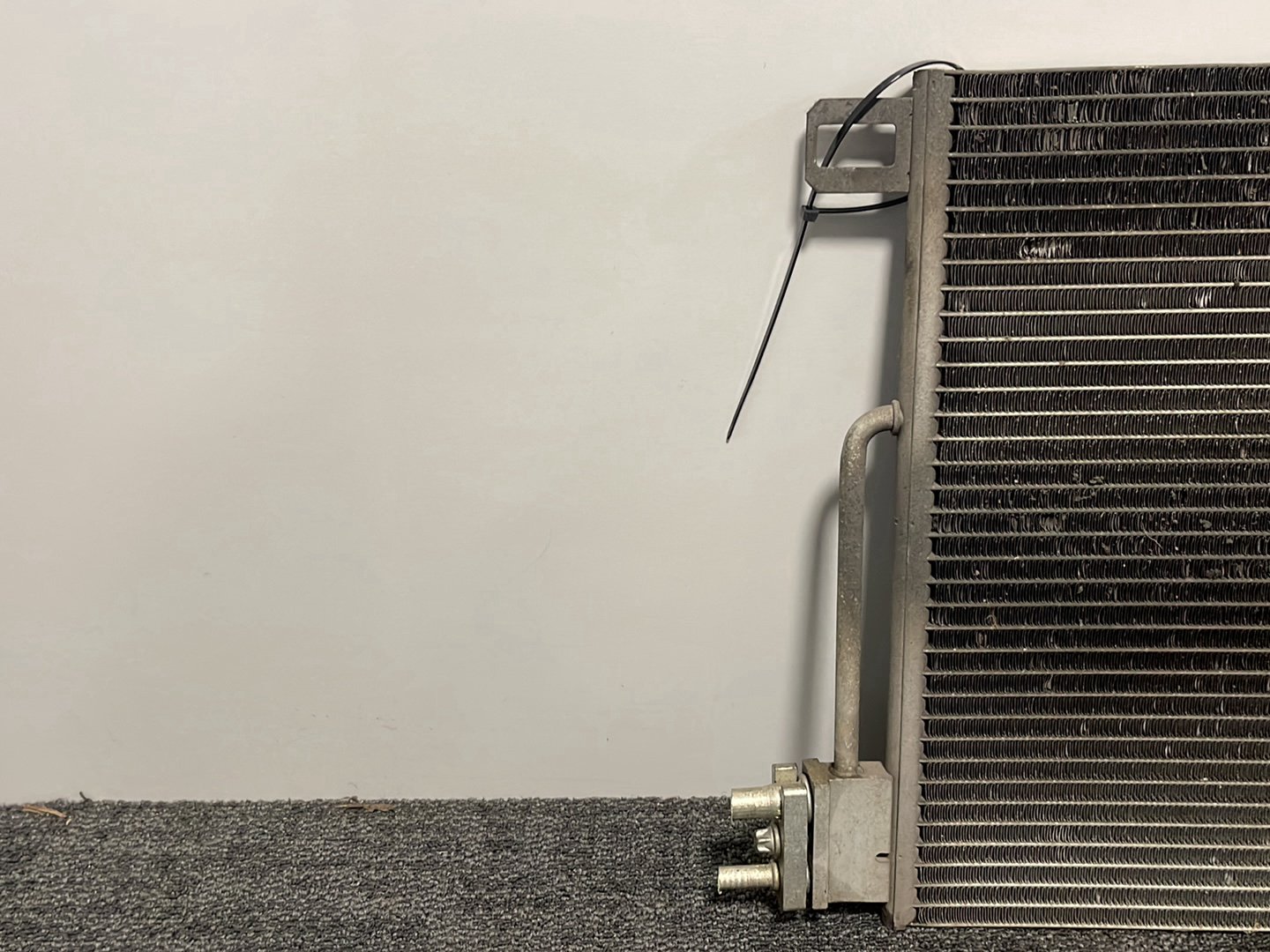 Vauxhall Corsa MK4 (E) (4500) Hatchback Genuine A/C Condenser Radiator D1478011