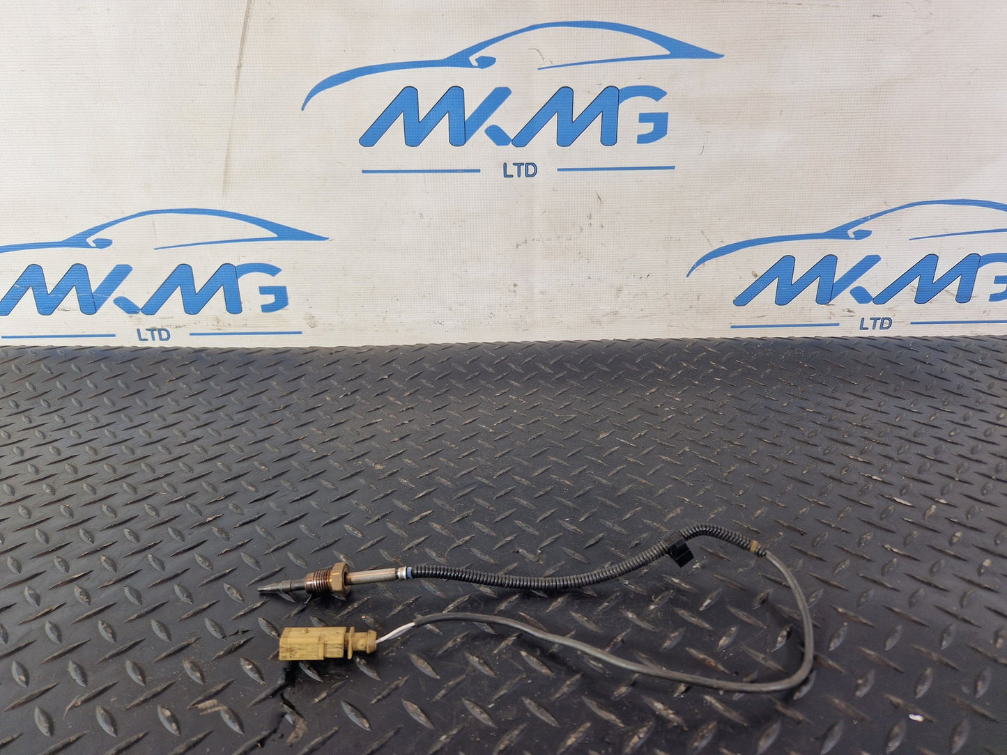 Audi A6 Allroad C7 3.0 Exhaust Gas Temparature Sensor 4M0906088AB 8K0973802C