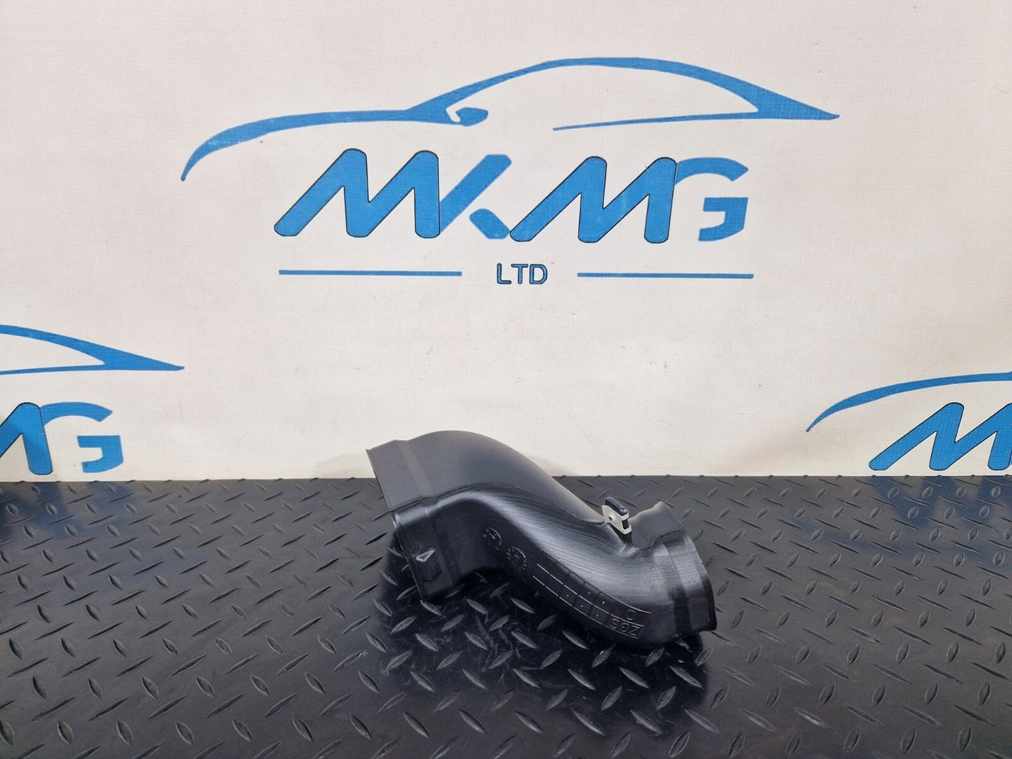 18-ON MERCEDES BENZ SPRINTER W907 OEM CABIN AIR DUCT CHANNEL A9078304301