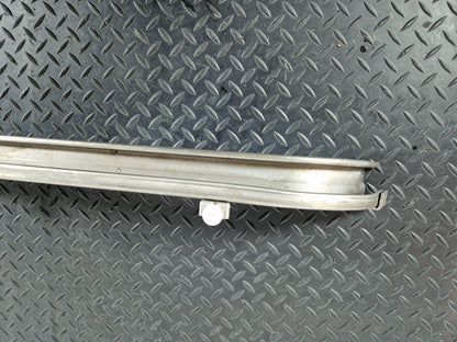 14-23 MERCEDES BENZ VITO W447 MIDDLE LEFT SLIDING DOOR RUNNER GUIDE A4477662100