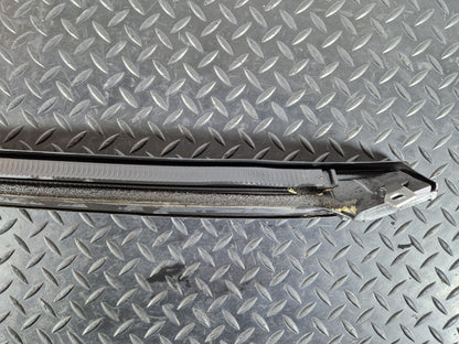 12-17 AUDI S5 CONVERTIBLE FRONT LEFT A PILLAR SEAL 8F0831721