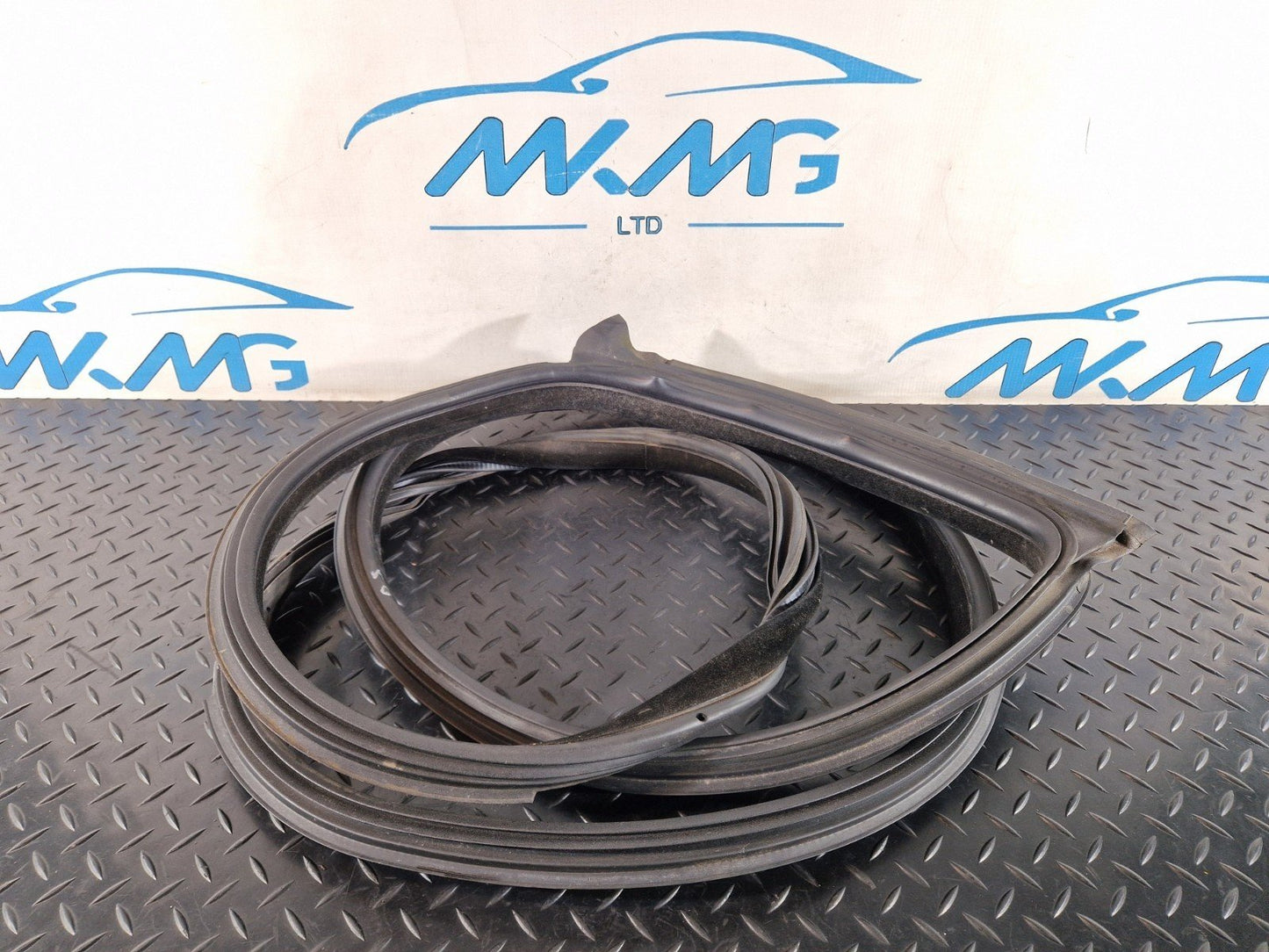 11-18 BMW 6 SERIES F13 GASKET SEAL RUBBER DOOR RIGHT DRIVER SIDE 7221326