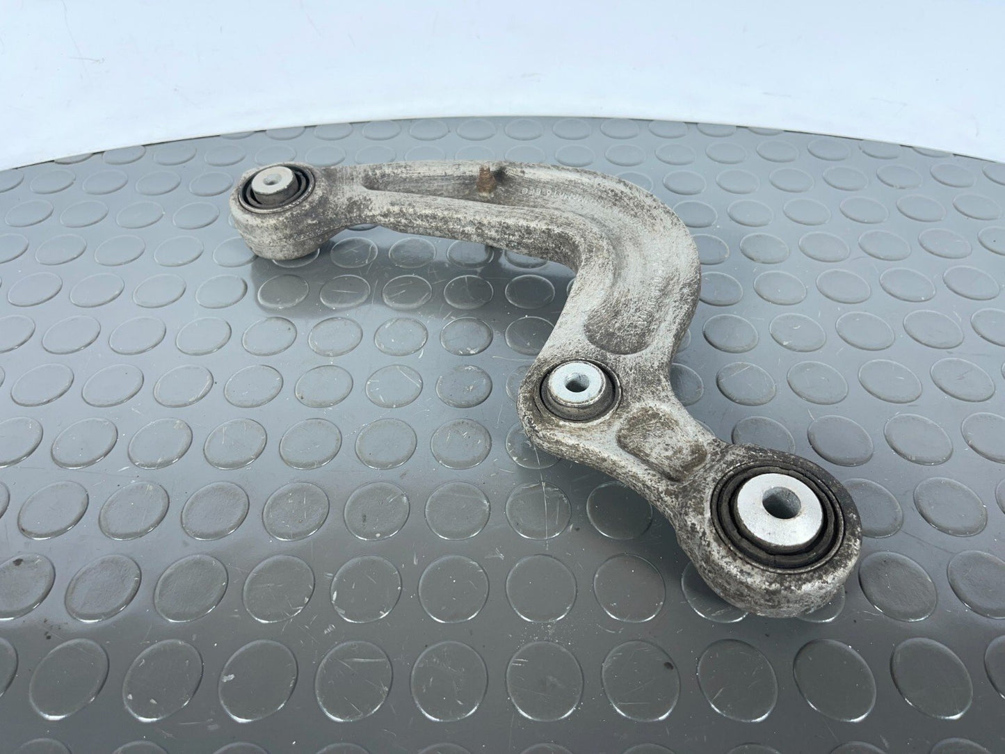 GENUINE AUDI A4 B9 A5 S5 F5 REAR LEFT OR RIGHT CONTROL ARM 8W0505361E