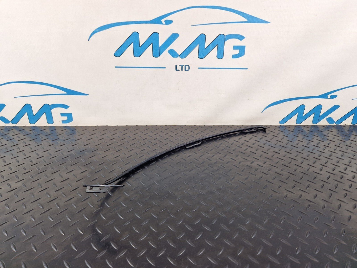 13-19 MERCEDES BENZ CLA C117 AMG FRONT RIGHT BUMPER SPOILER SKIRT A1178851422
