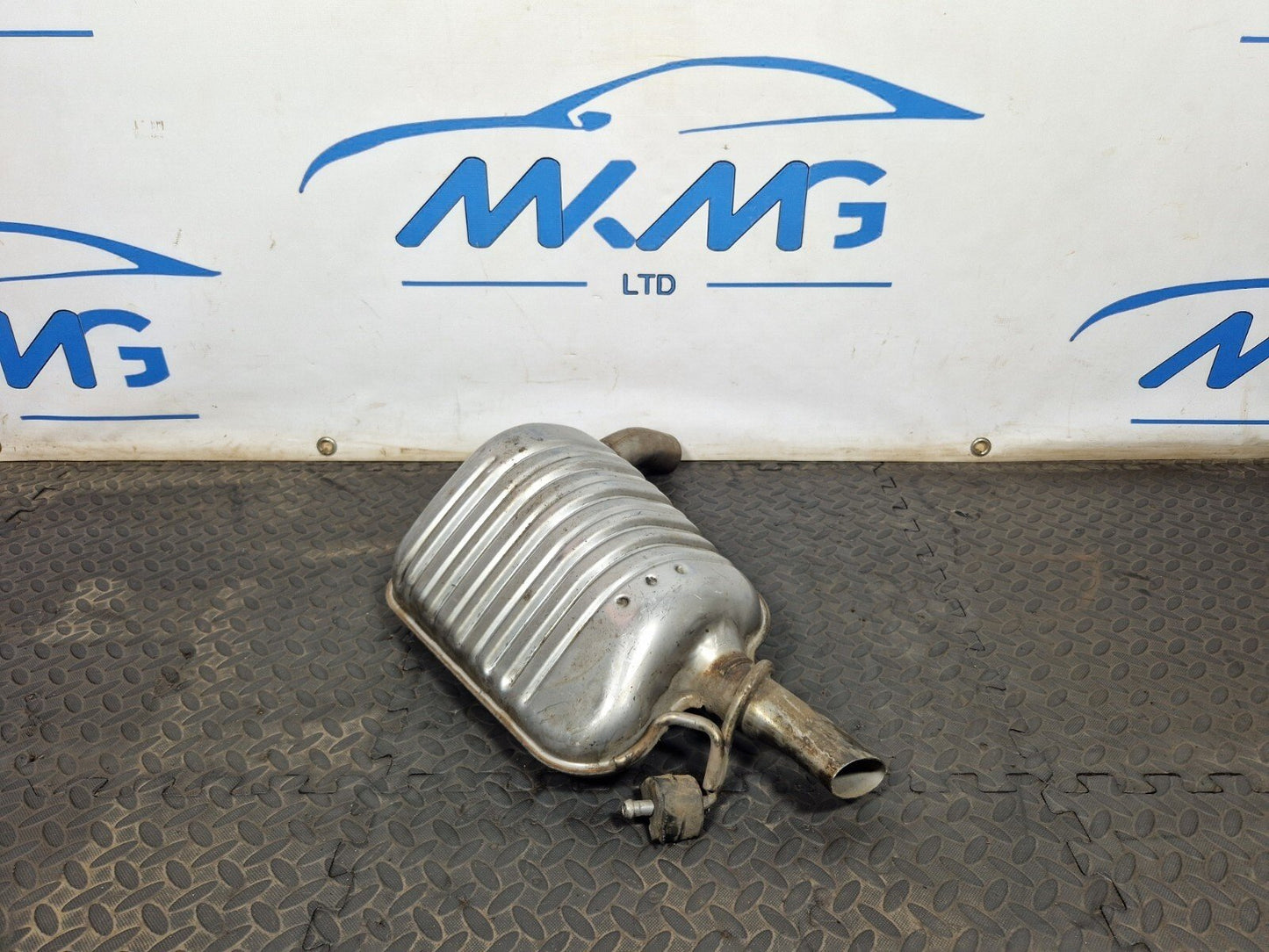 MERCEDES E CLASS W212 CLS W218 REAR EXHAUST SILENCER RIGHT A2124910100