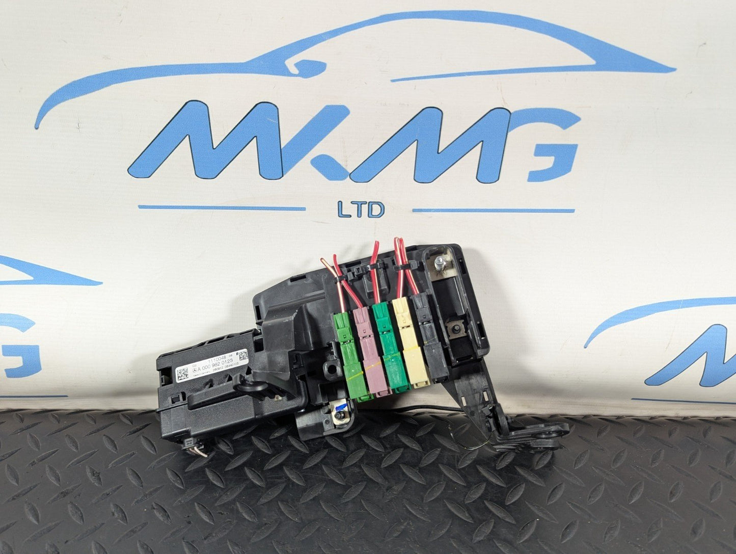 11-19 MERCEDES BENZ ML W166 GENUINE START STOP RELAY MODULE A0009820123