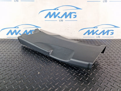 16-20 AUDI Q7 4M GENUINE LEFT N/S B-PILAR TRIM COVER IN BLACK 4M0867239