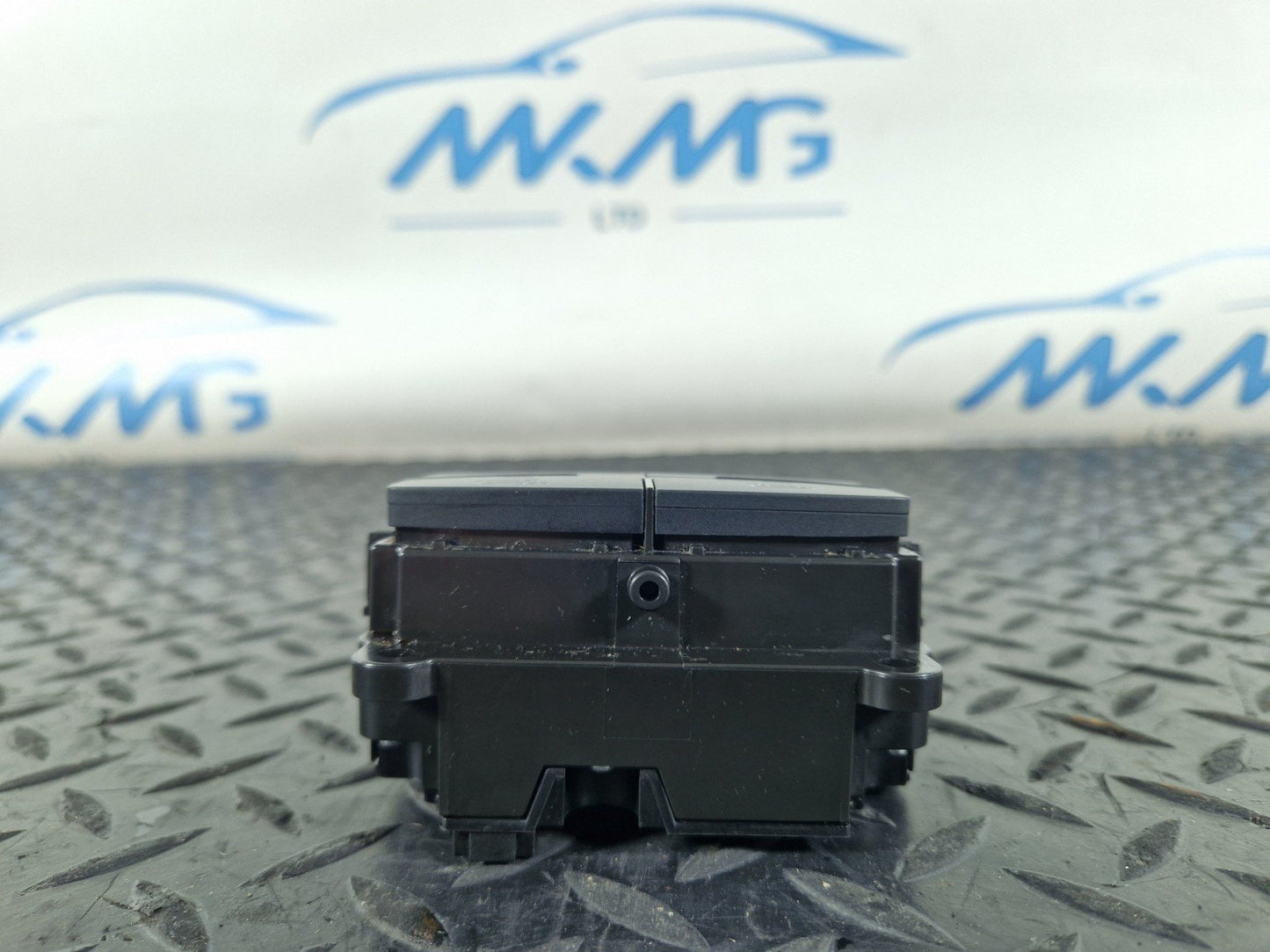 11-19 MERCEDES BENZ ML W166 SUSPENSION CONTROL PANEL SWITCH BUTTON A1669051151