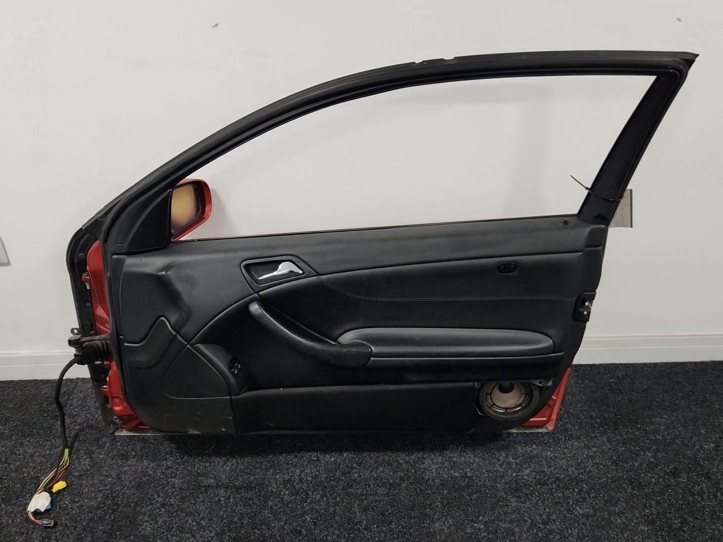 Mercedes C-Class W203 (FL) Coupe Front Right O/S Complete Door in Orange 487