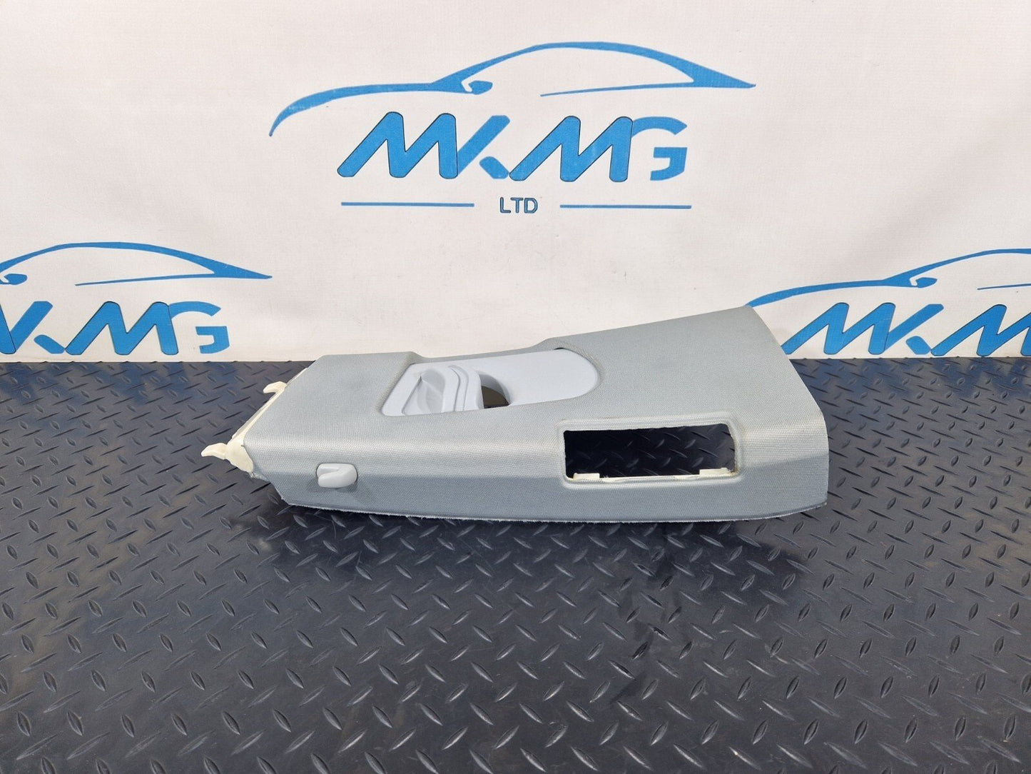 15-18 AUDI A7 4G LEFT PASSENGER SIDE N/S B PILLAR  TRIM 4G0867243A 4G8867293