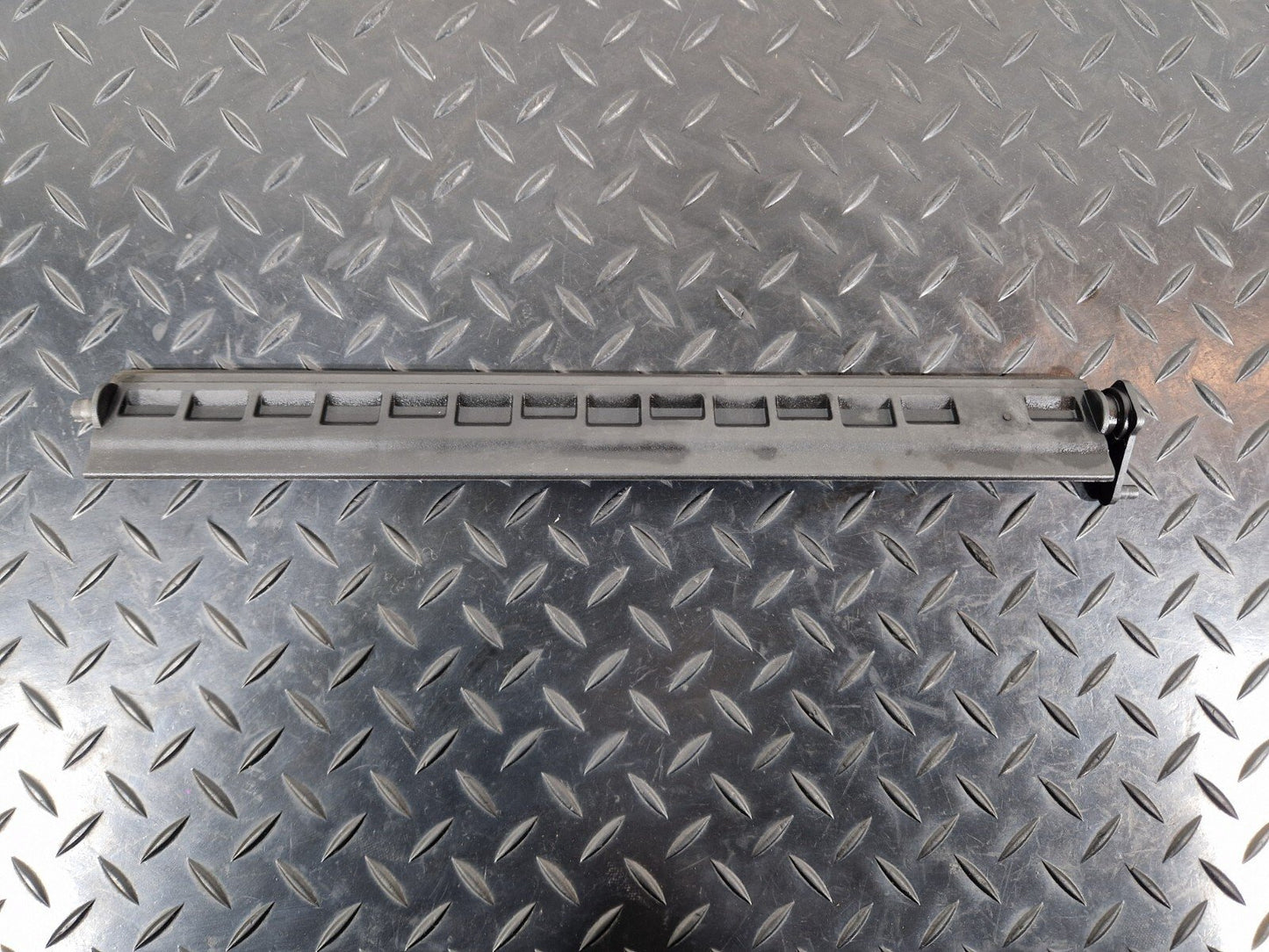 14-21 BMW 2 SERIES GRAN TOURER F45 F46 AIR DUCT SHUTTER GRILL FLAP 10R 8499973