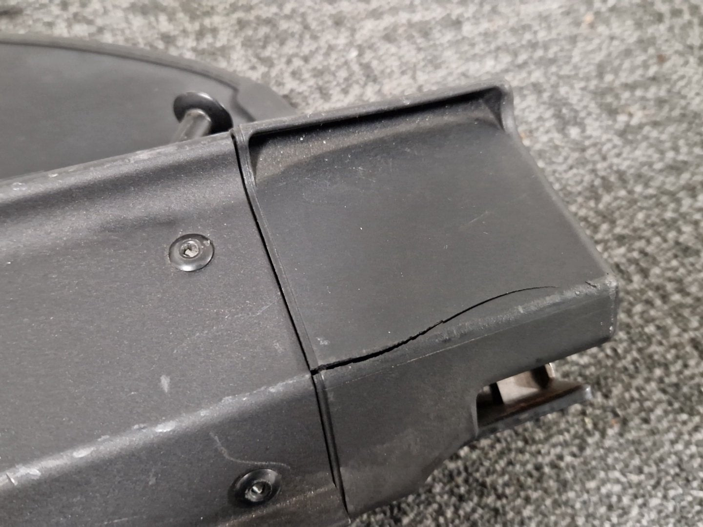 Mercedes-Benz C-Class W205 Genuine Parcel Shelf Load Cover Roller A2058106600