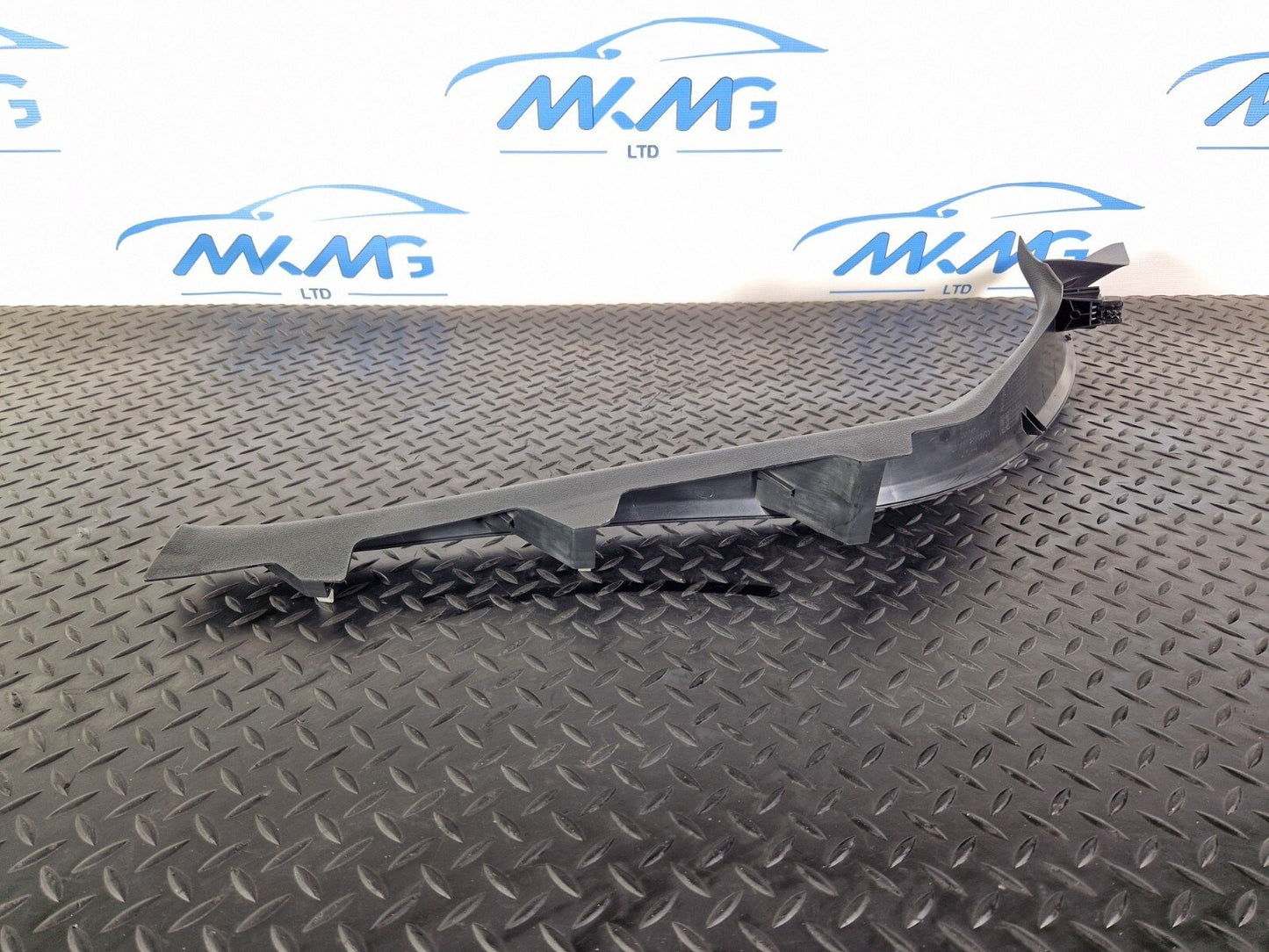 16-19 AUDI A4 B9 S-LINE GENUINE REAR LEFT INTERIOR SILL PLATE TRIM 8W0867767A