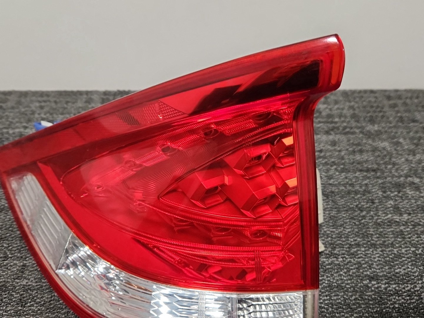 2010 Honda Insight MK2 (ZE2) Genuine Rear Left N/S Passenger Tail Light