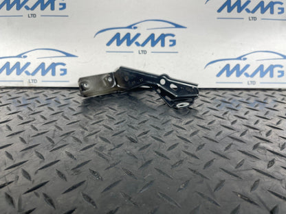 16-22 BMW X1 F48 GENUINE FRONT LEFT PASSENGER SIDE WING BRACKET 7392803