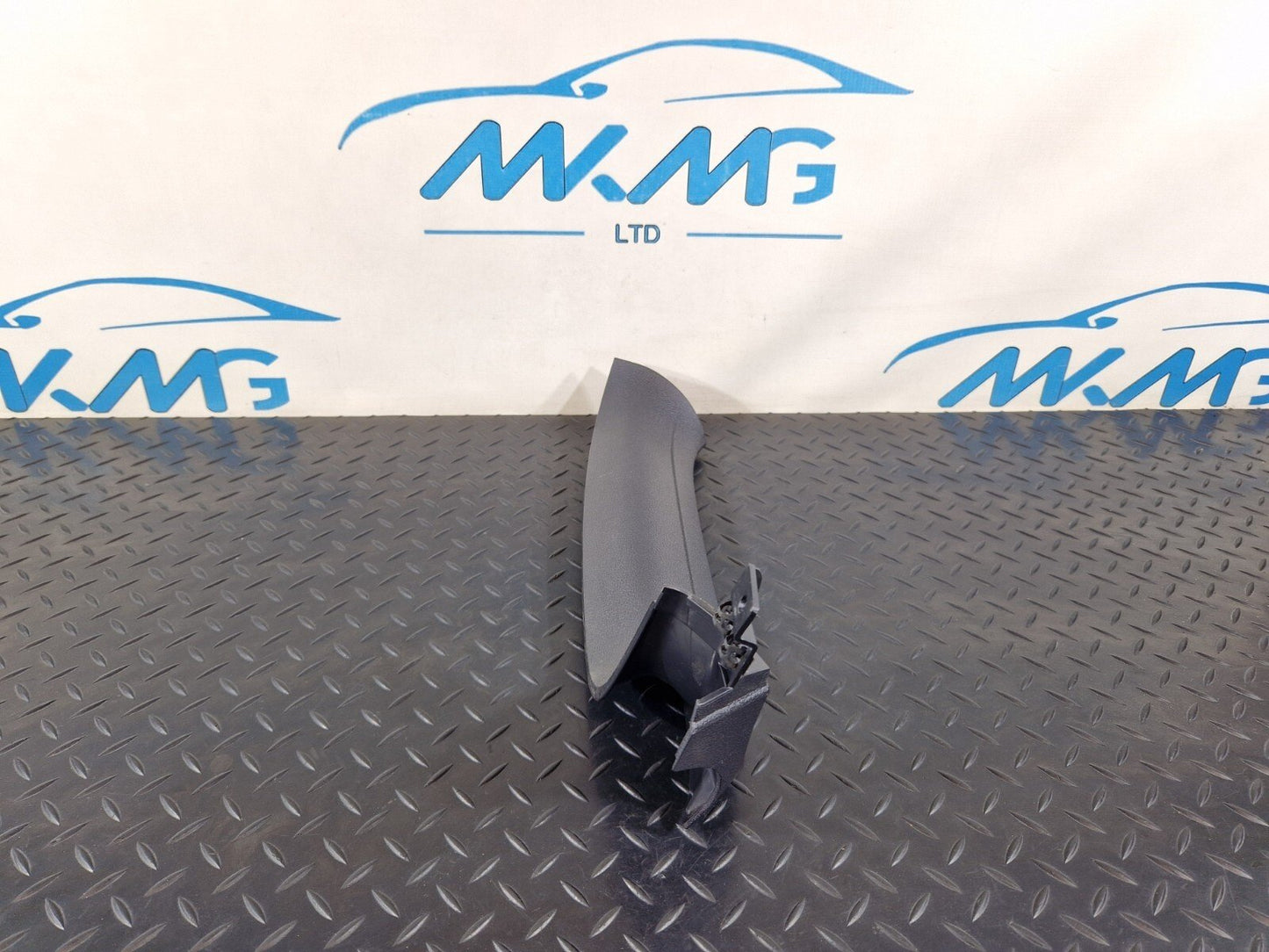 10-15 AUDI Q7 4L GENUINE OEM REAR RIGHT O/S TAIL GATE TRIM COVER PANEL 4L0867608