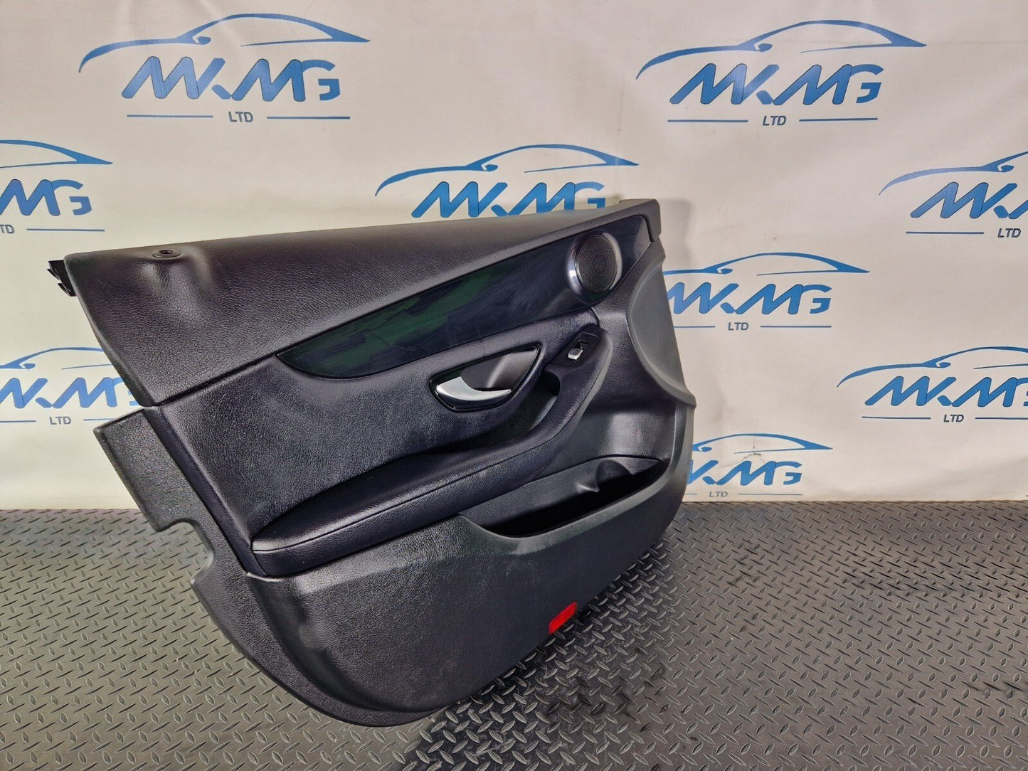 14-21 MERCEDES BENZ C200 W205 FRONT PASSENGER SIDE DOOR CARD BLACK LEATHER