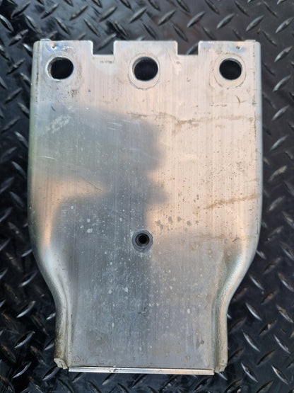 RANGE ROVER EVOQUE L551 LEFT FRONT CRASH BAR BRACKET K8D217A937
