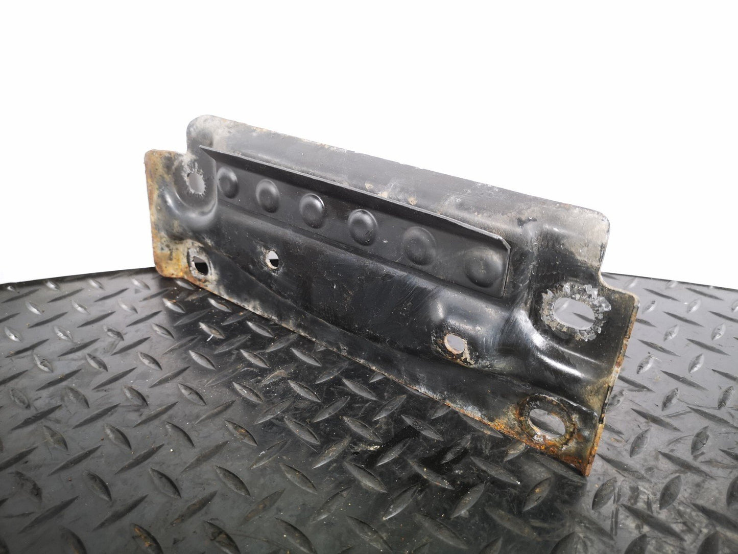 16-19 AUDI A4 B9 S-LINE GENUINE 2.0TDI MUFFLER MOUNT BRACKET PLATE 8W0803183A