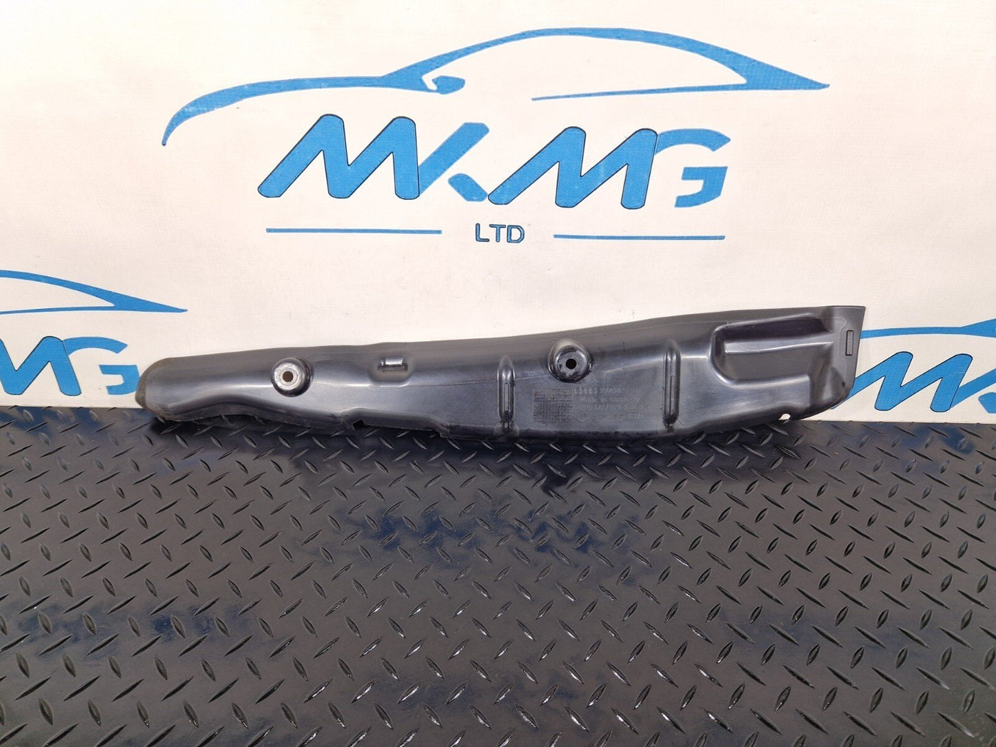 16-19 AUDI A4 AVANT B9 S-LINE GENUINE FRONT LEFT SIDE WING FENDER COVER 8W082111