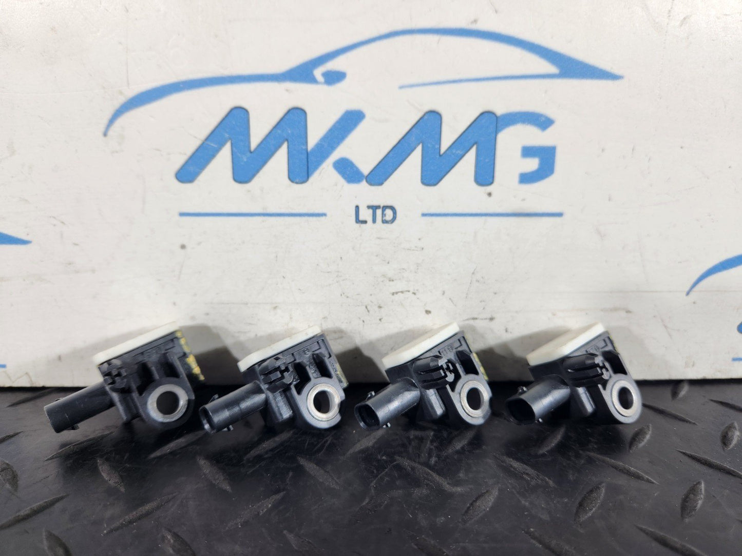 MERCEDES A B CLA GLE W166 W176 W247 OEM CRASH IMPACT CONTROL SENSORS A1668210151