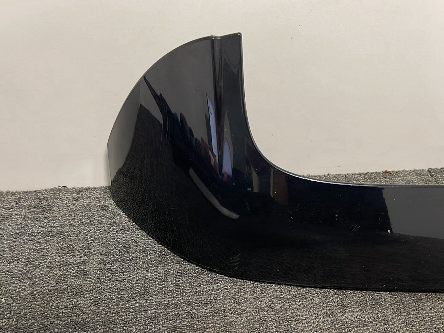 Ford Fiesta MK7 Hatchback Genuine Rear Spoiler in Black Panther Black (Metallic)