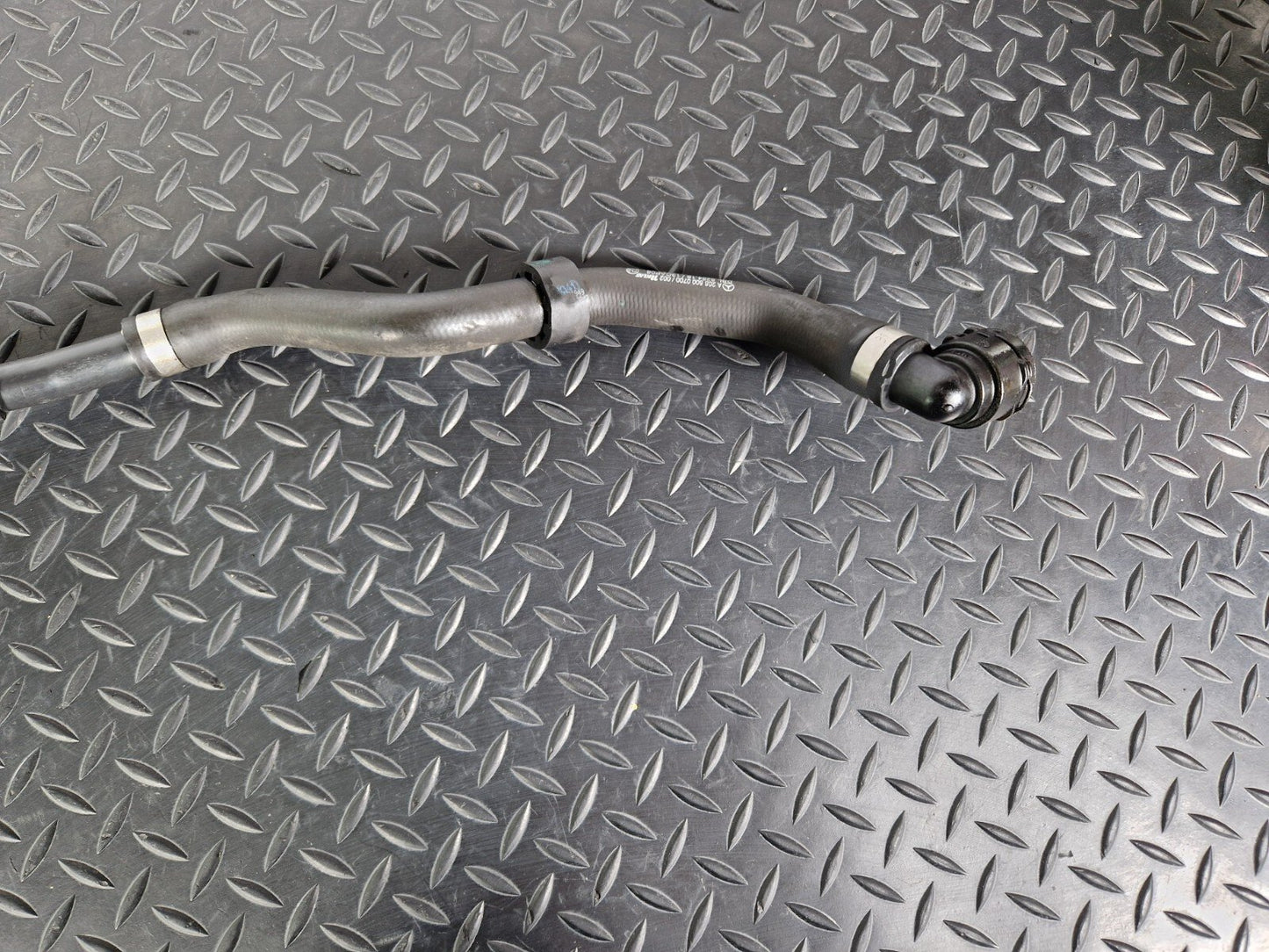 14-21 MERCEDES BENZ C220d W205 OEM COOLANT PIPE LINE A2055011891