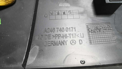 2014 MERCEDES B-CLASS B180 W246 TAILGATE WINDSCREEN SURROUND TRIM COVER LEFT