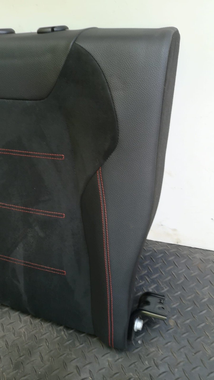 2019 MERCEDES BENZ A-CLASS W177 REAR LEFT PASSENGER SIDE SEAT HALF LEATHER