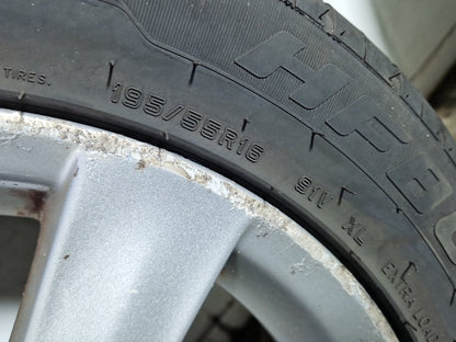 2010 Honda Insight MK2 (ZE2) 16" Alloy Wheel with Tyre 195/55/16 ~7mm