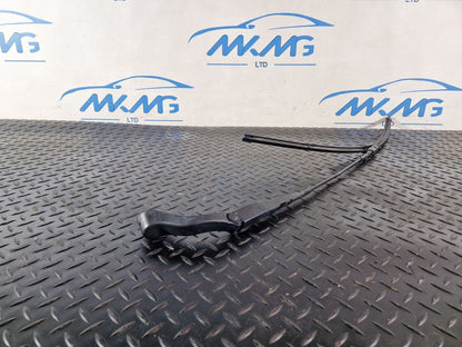 19-ON MERCEDES BENZ B CLASS W247 OEM RIGHT O/S WIPER ARM A2478204700
