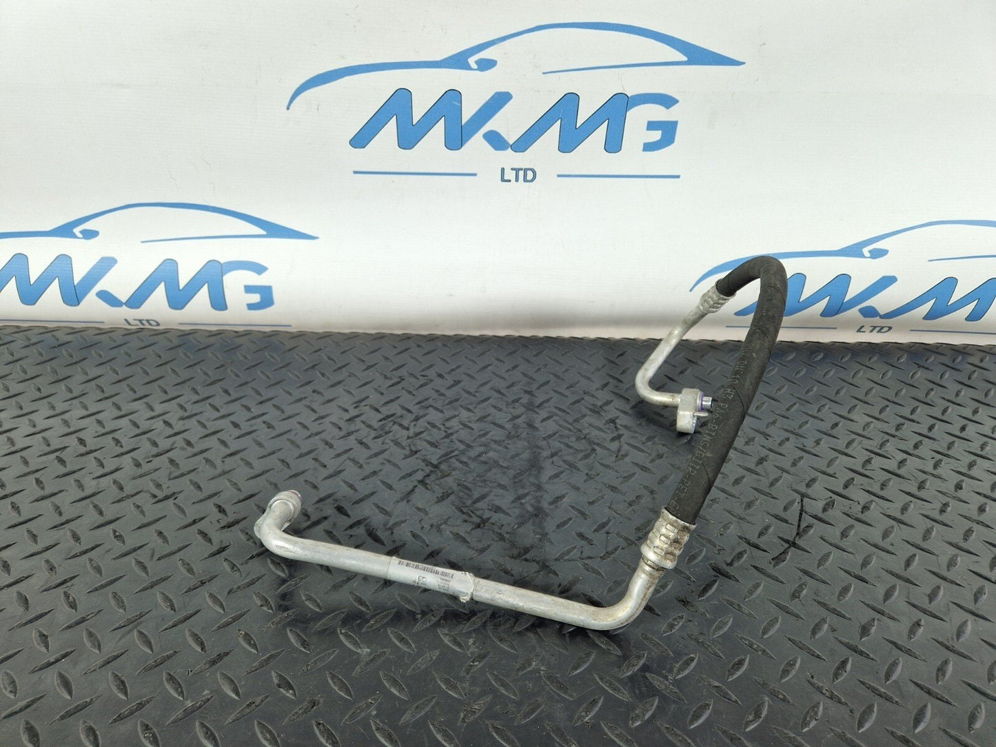 13-19 MERCEDES CLA C117 GENUINE A/C AIR CONDINIOTING PIPE HOSE LINE A2468303515
