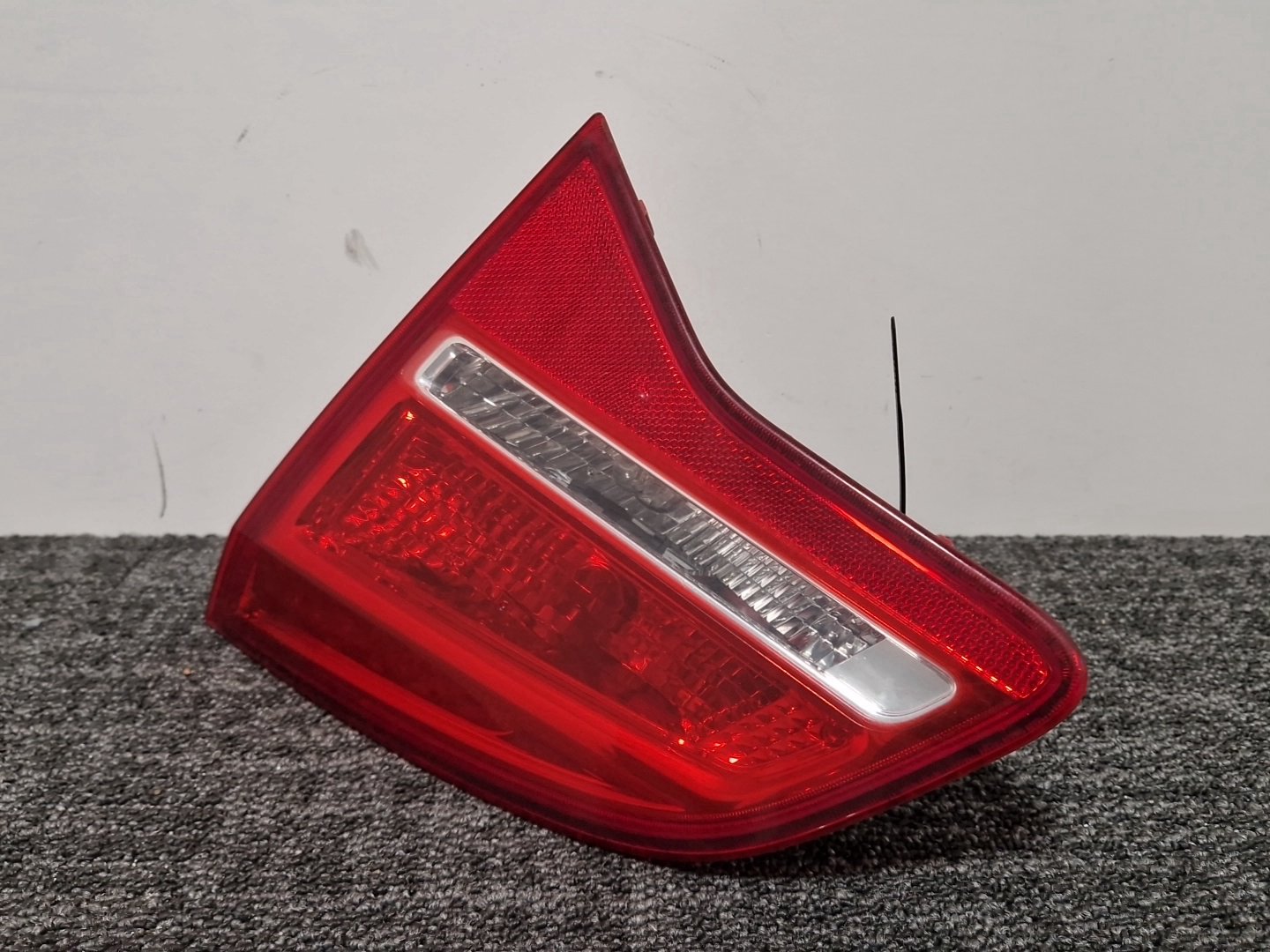 2013 Vauxhall Meriva MK2 (B) (4470) Genuine Rear Right O/S Inner Tail Light