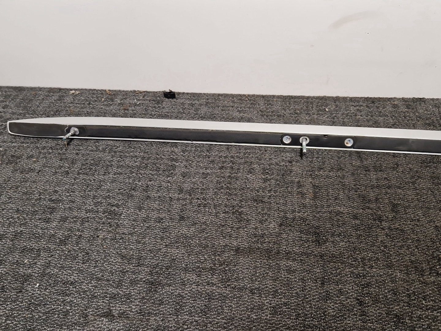 Audi Q7 4M Genuine Left N/S Passenger Roof Rail 4M0860021C