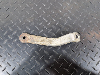 18-ON MERCEDES BENZ SPRINTER W907 TURBO SUPPORT BRACKET A6510962840