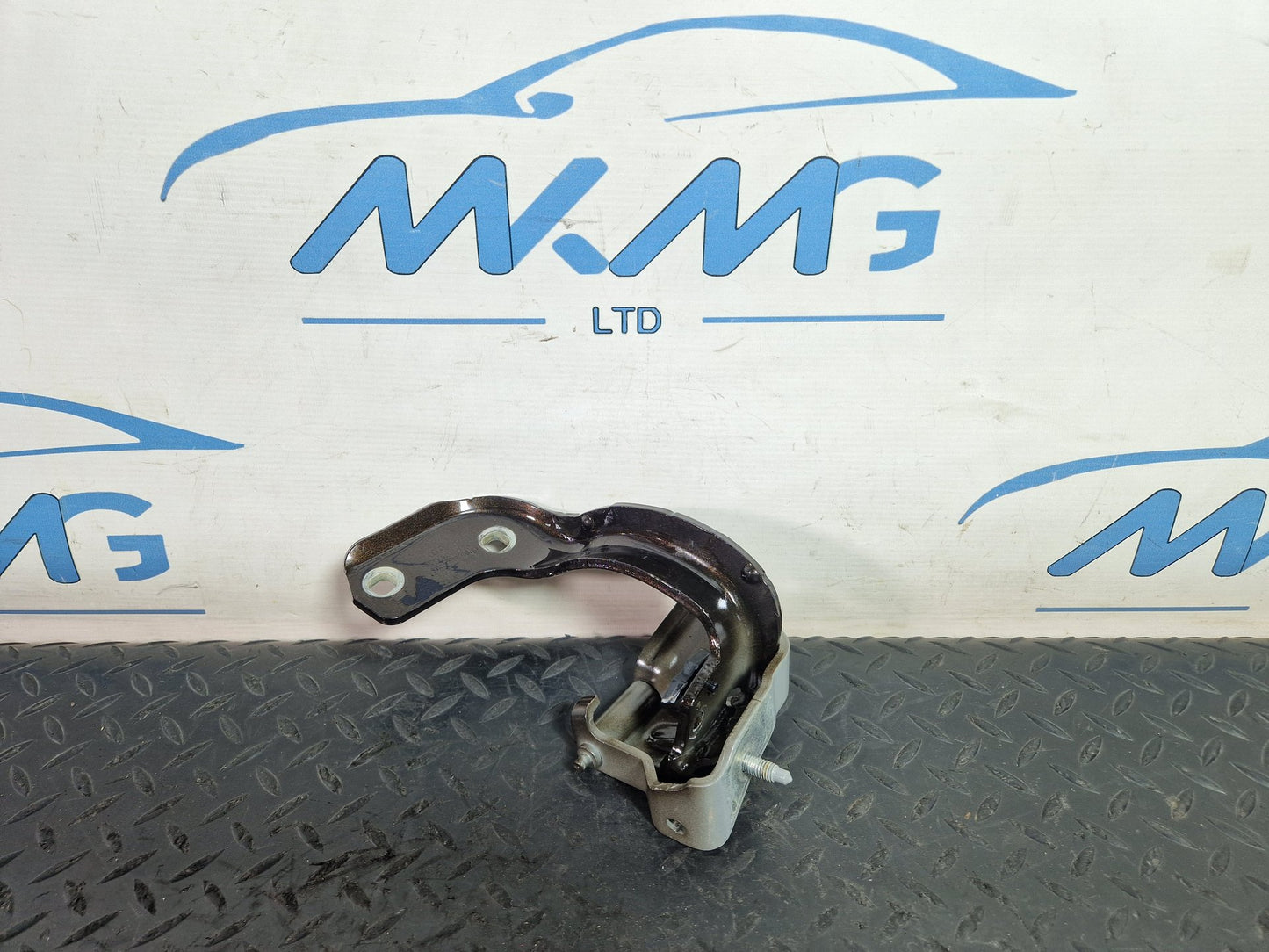Audi A6 Allroad C7 Genuine Rear Right O/S Driver Side Tailgate Hinge 4G9827300A