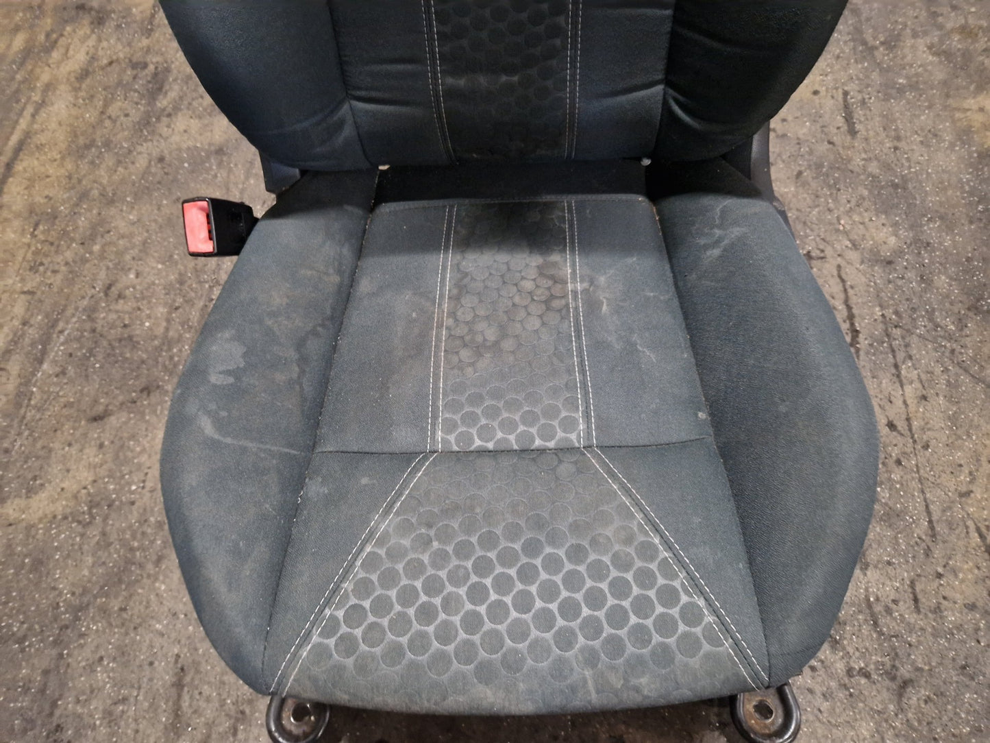 Ford Fiesta MK7 Hatchback Left Genuine Front Left N/S Passenger Seat